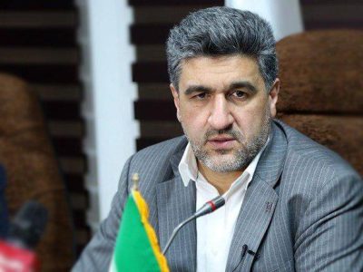 بازار سرمایه جای حرکت انتحاری نیست / از همان ابتدای مسئولیت خود در سازمان بورس، برای پذیرش خودرو در بورس کالا اعلام آمادگی کرده‌ام